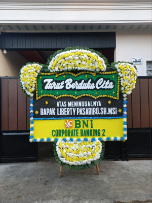 Papan Bunga Duka di Sosromenduran