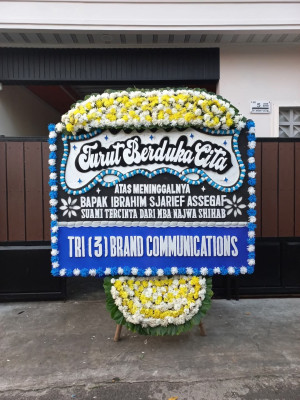 Papan Bunga Duka di Sosromenduran